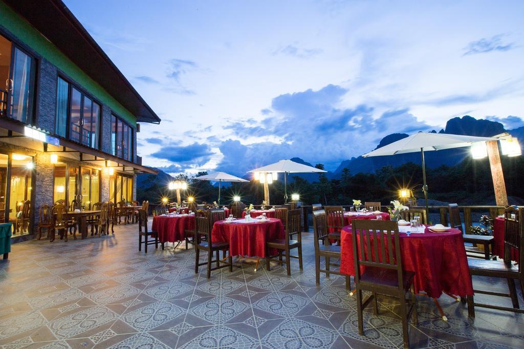 Thavisouk Riverside Hotel Vang Vieng Exterior photo