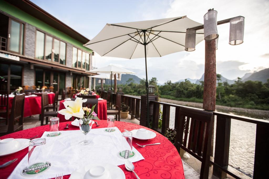 Thavisouk Riverside Hotel Vang Vieng Exterior photo