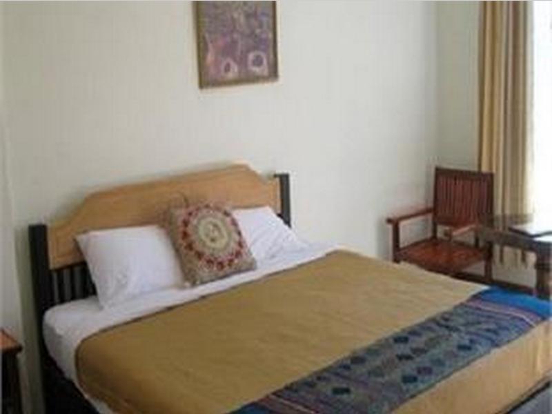 Thavisouk Riverside Hotel Vang Vieng Exterior photo
